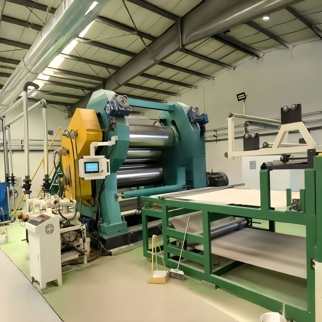 Линия по производству резиновых уплотнительных лент