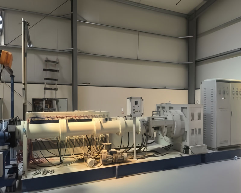 Экструдер с дегазацией